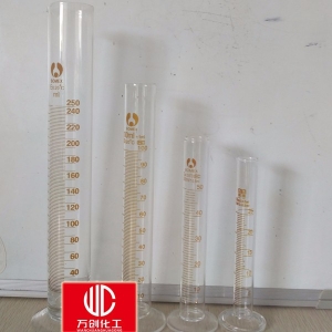 量筒，玻璃量筒
