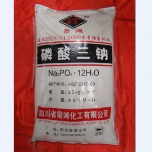 磷酸三鈉，Na3PO4